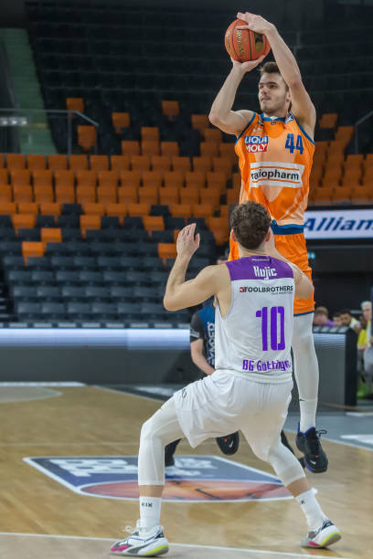 手能够以他 手能够以他